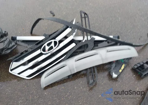 2014 Hyundai Santa Fe Sport 2.4L z USA, uszkodzony, nr VIN 5XYZUDLB9EG209397